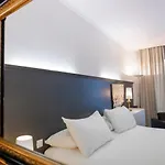Les Arcades Hotel