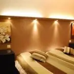 Hotel Les Arcades 2*